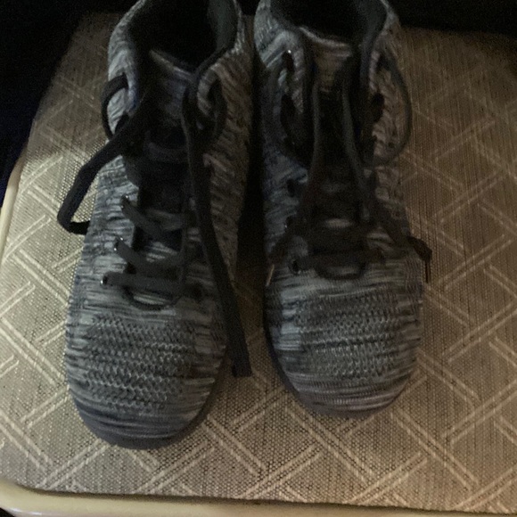 comfortview Shoes - Marled ankle booties. Very attractive